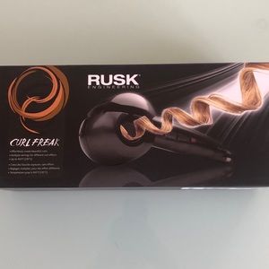 NEW Rusk Curl Freak (Curling Iron)